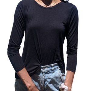 Black long sleeve cut out back tee